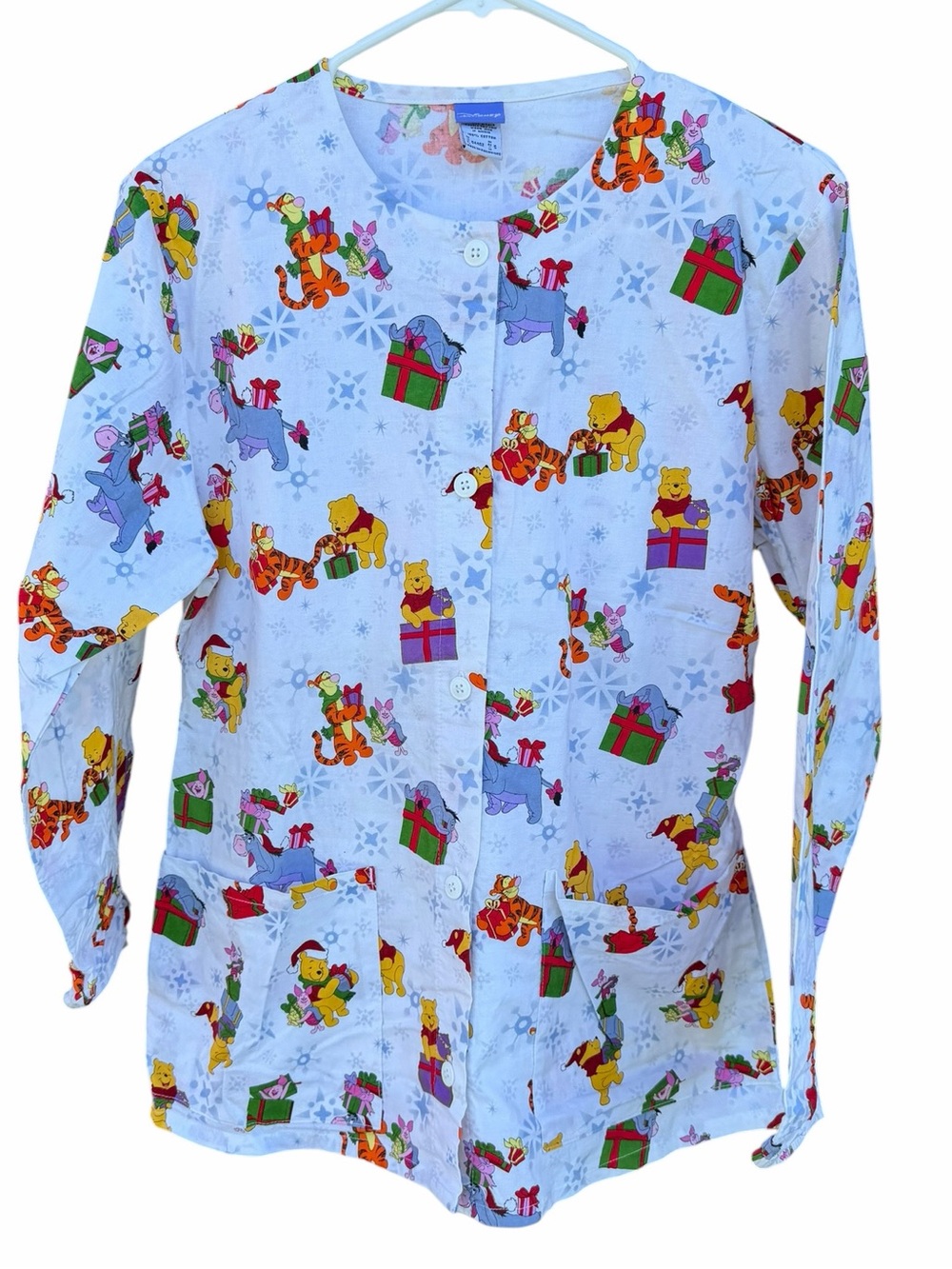VTG Winnie the Pooh Long Sleeve Medical Scrub Top Christmas Tigger Piglet Small